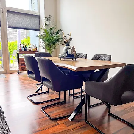 Nerd - Gaestezimmer In Alter Garage Homestay Oldenburg