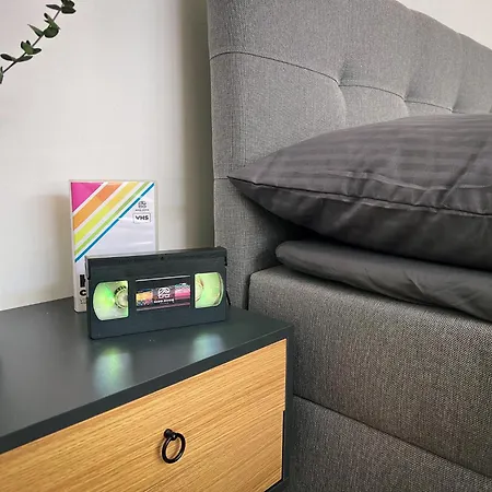 Privatunterkunft Nerd - Gästezimmer In Alter Garage